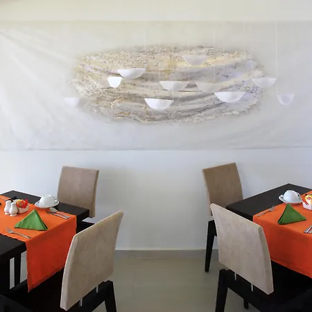 Archipelagos 5* Sarakíniko