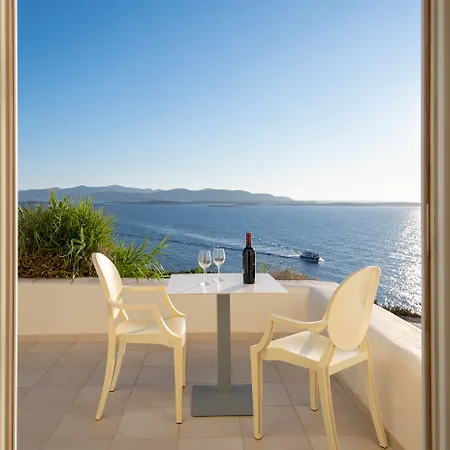 Archipelagos Hotel Sarakíniko