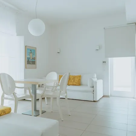 Archipelagos Hotel