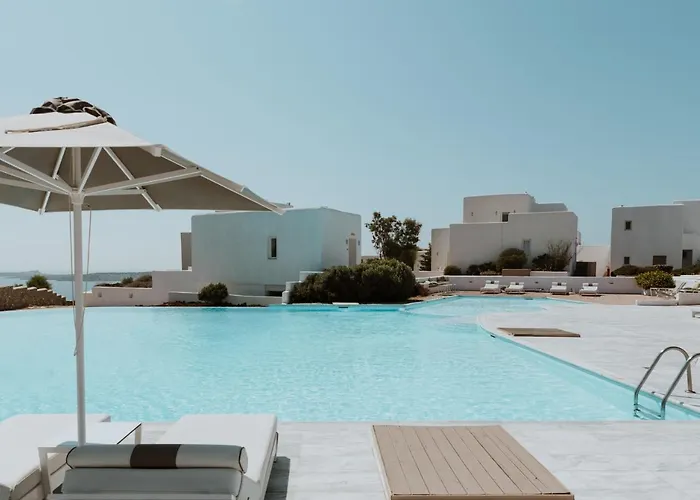 Archipelagos Sarakiniko (Paros)