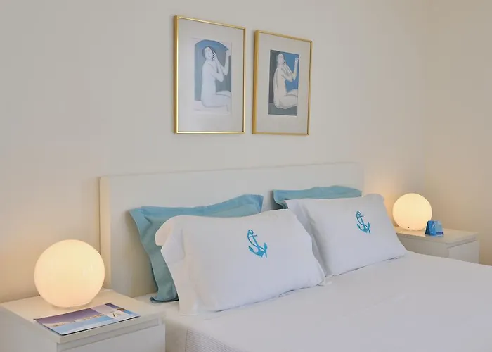 Archipelagos Sarakiniko (Paros)